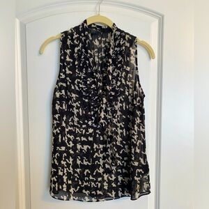 Guess size small ruffled neck sleeveless blouse